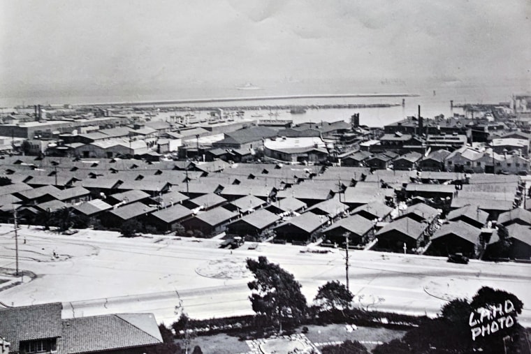 Homes in Terminal Island’s Japanese fishing village. More than 3,000 Japanese residents were living on the island by the early 1940s.