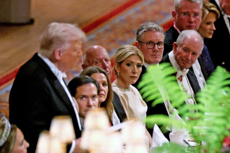 TOPSHOT-BRITAIN-US-ROYALS-DIPLOMACY