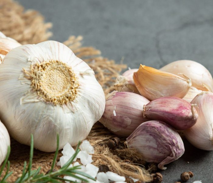 Best Time to Eat Garlic for Maximum Health Benefits